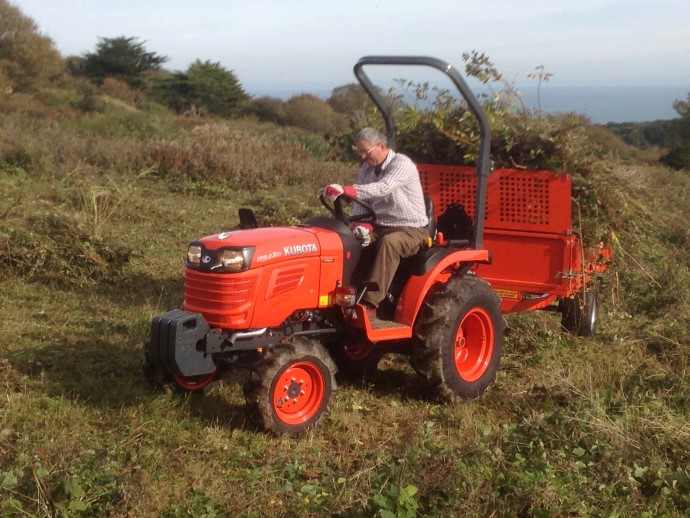 Tractor South Foreland Valley